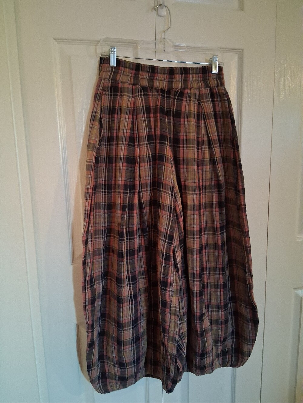 NEW FREE PEOPLE Moonflower BalloonPlaid Pants. No tag but never worn or washed